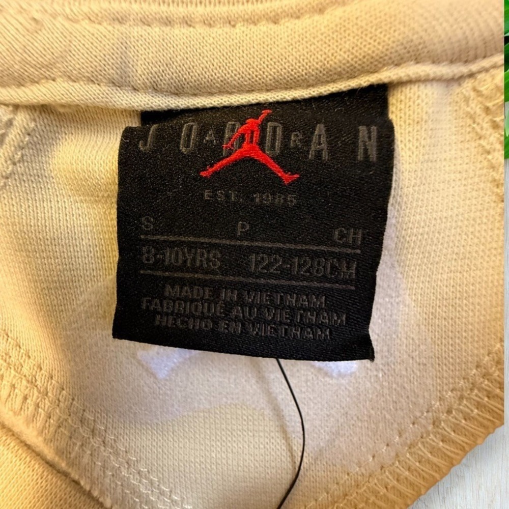 Jordan Nike Girls MJ Brooklyn Fleece Vest NWT - Size S - Legend Lt Brown - Picture 7 of 10